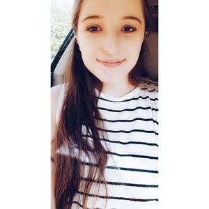 Meet your Posher, Mackenzie!♡